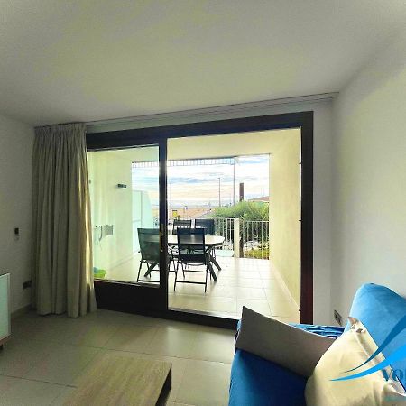 Apartaments Voramar 2 Кембрилс Екстериор снимка