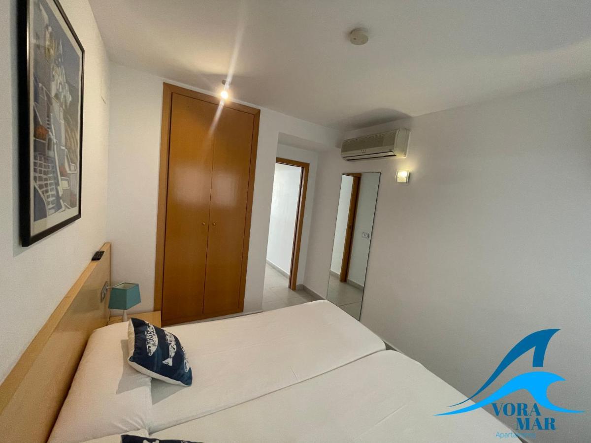 Apartaments Voramar 2 Кембрилс Екстериор снимка
