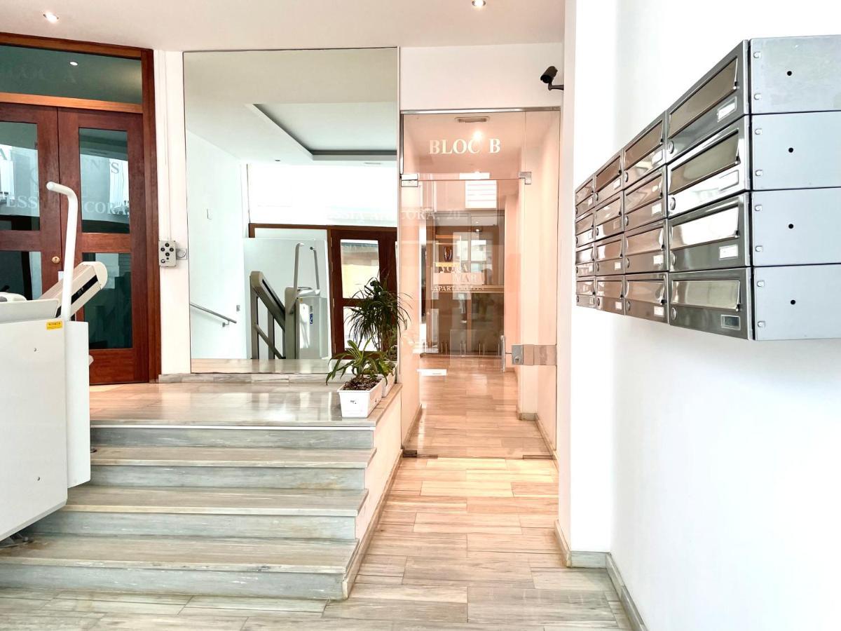 Apartaments Voramar 2 Кембрилс Екстериор снимка