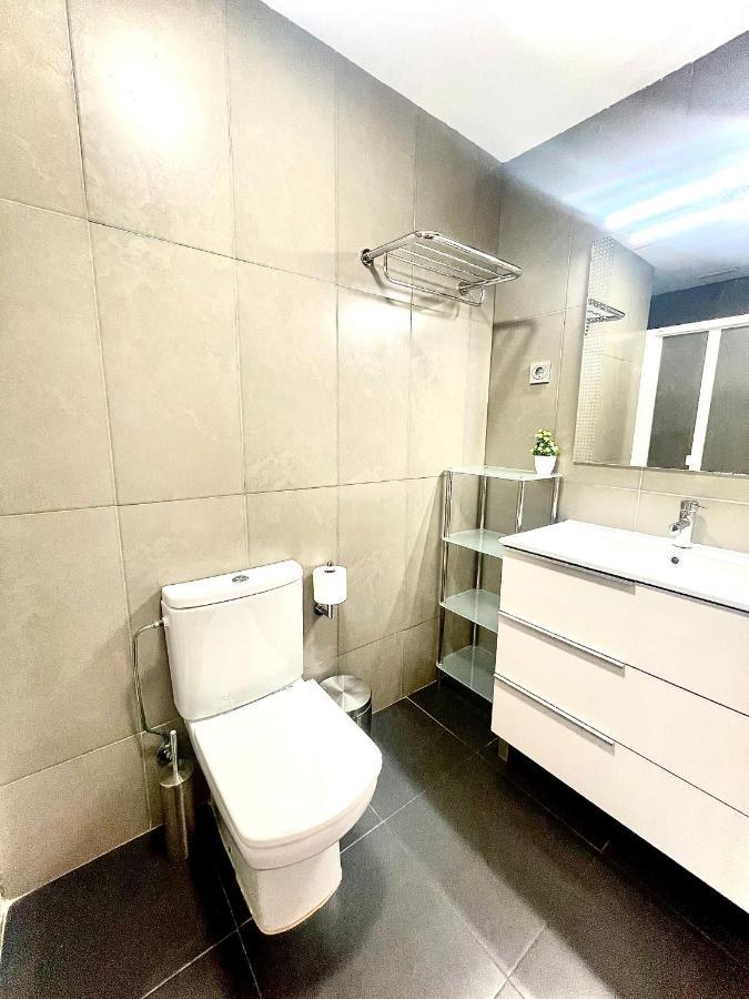 Apartaments Voramar 2 Кембрилс Екстериор снимка