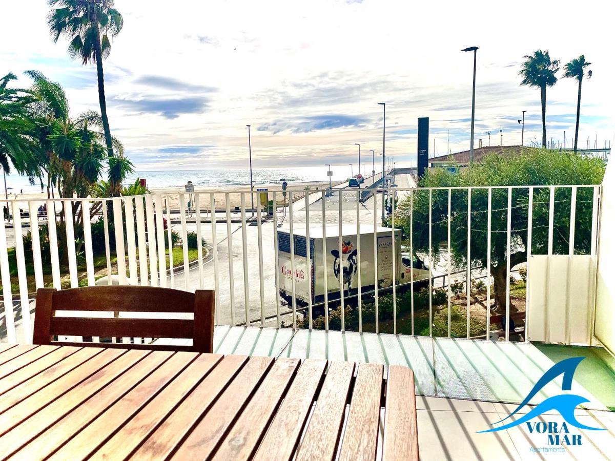 Apartaments Voramar 2 Кембрилс Екстериор снимка
